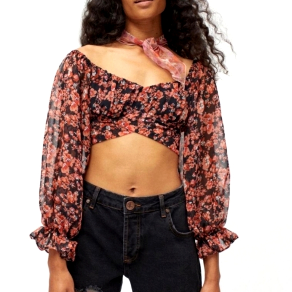 Tie-Back Floral Crop Top